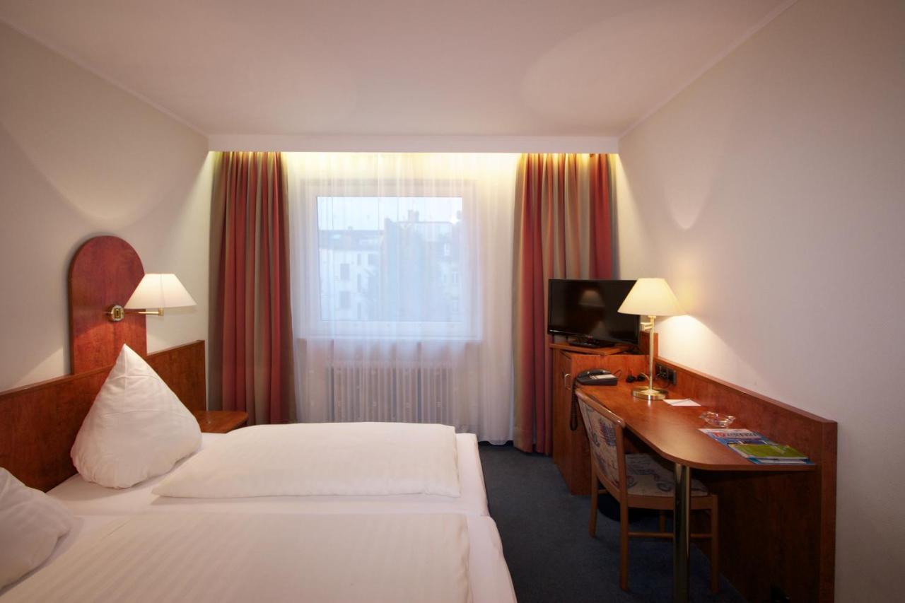 Falk Hotel Frankfurt am Main Exterior photo